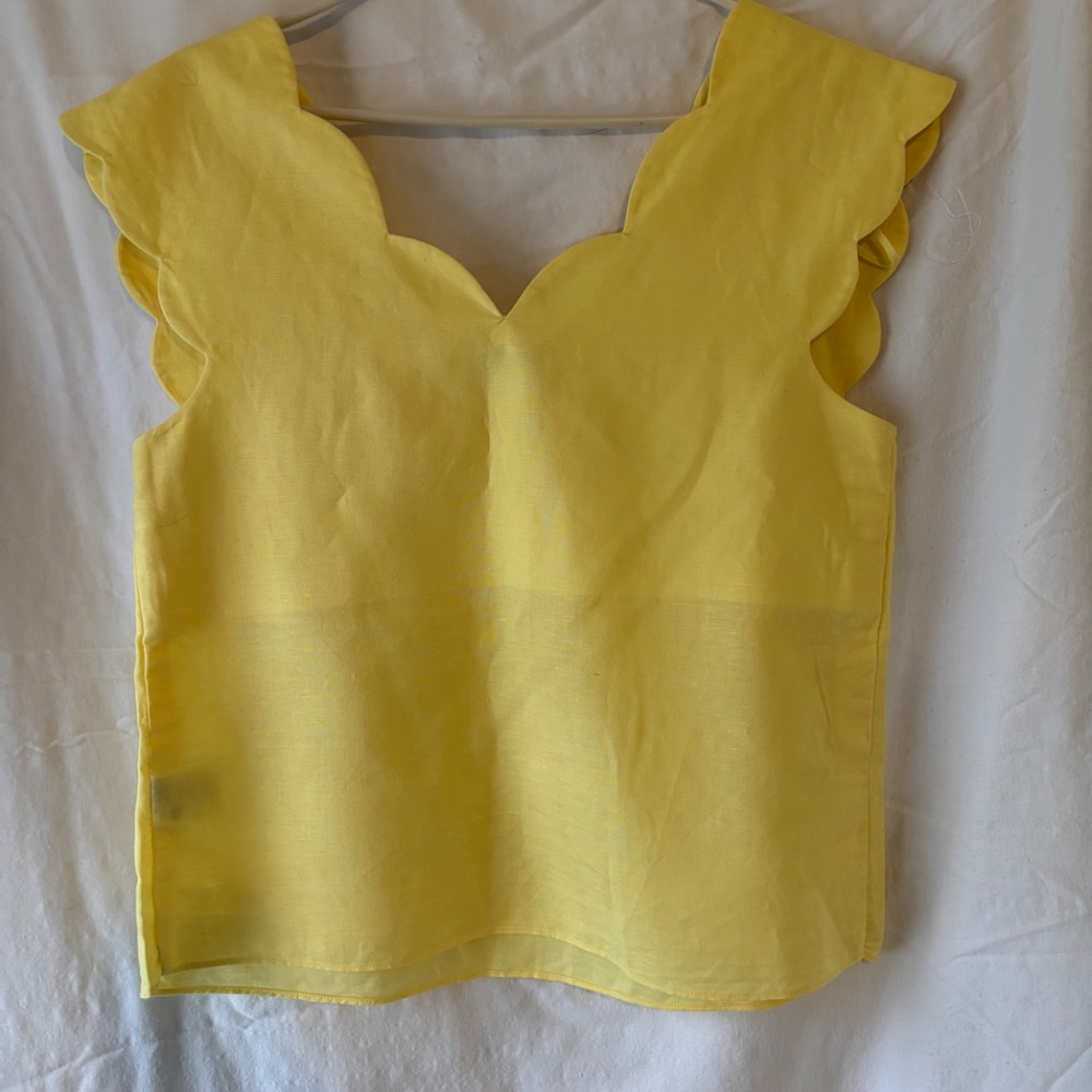 Yellow Scalloped Edge Top - Picture 4 of 4